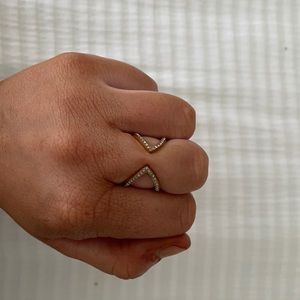 Rose gold ring